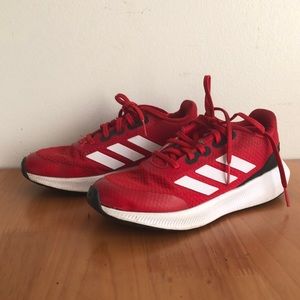 Kids adidas cloud foam sneakers